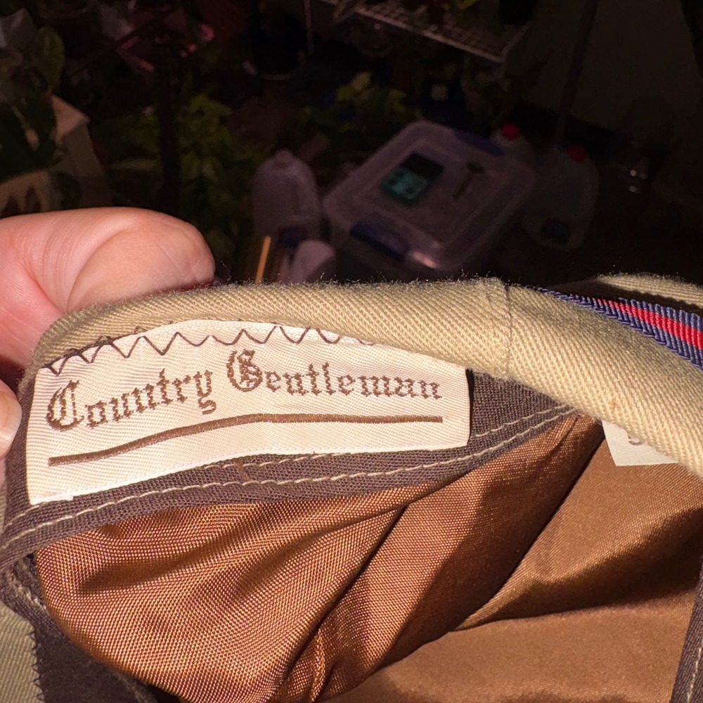 Country Gentleman Flat Cap Mens 7 1/4 Khaki Excellent Striped Buckle Detail Hat - Picture 5 of 7